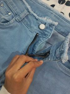 Chic Top &amp; Jeans Outfit