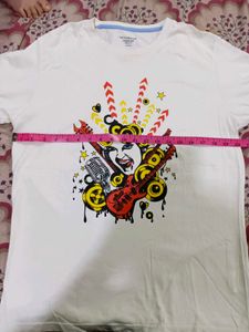 Graphic Print Tee Cream