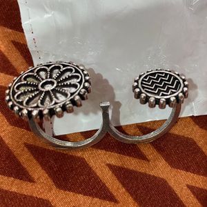 Silver Tone Floral Toe Ring
