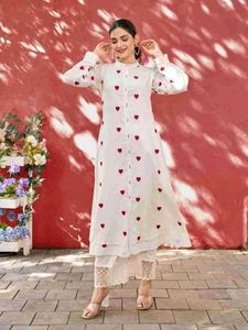 New Standard Beautiful Women Kurta Pajama Set Beau