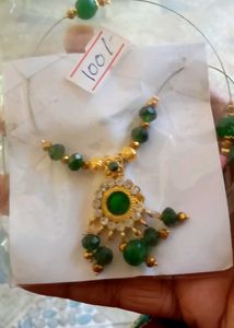 Green & Gold Necklace Set
