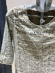 Elegant Floral Print Kurta