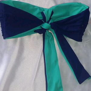 Double sided tie knot padded bikini top