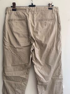 Chinos