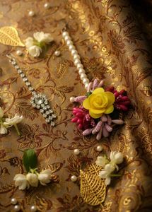 Floral &amp; Pearl Maang-Tika - Pack Of 2