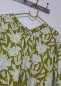 Floral Print Kurti 👀