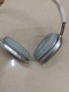 P9 Wireless Headphones - New