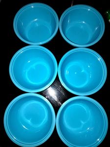 Set of 6 Blue Plastic Bowls