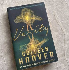 Verity by Colleen Hoover