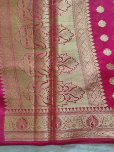 Pink &amp; Gold Banarasi Saree