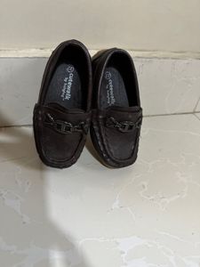 Boys sneakers