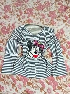 Old Stylish Offshoulder Top
