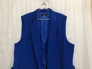 Nine West Blue Front Open Vest