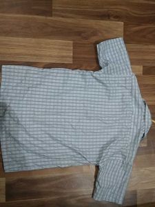 Casual Shirt In S Size