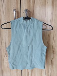 Rippend Crop Tank Top