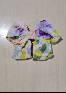 Bow Hair Clips And Scrunchies