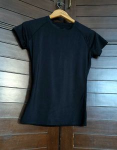 Xexymix Women Black Sporty Tshirt