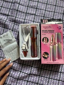 Blawless Eyebrow Trimmer