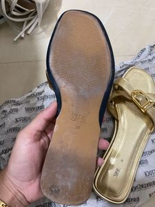 Zara Flats Golden
