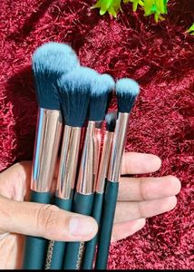 Faces Canada Mackup Brush