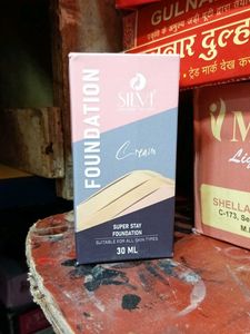 Silvi Cream Foundation
