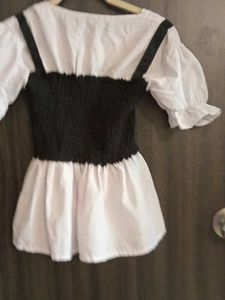 White &amp; Black Ruffle Top