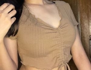 Brown Crop Top 🤎