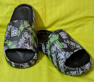 Printed Slider Size 8 🔥
