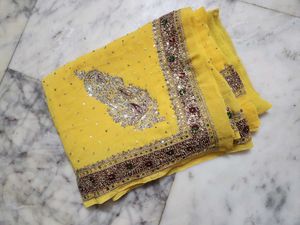 aari Tari work saree