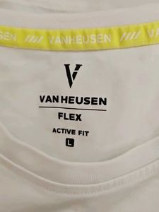 Van Heusen Graphic Tee