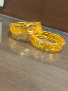 Yellow Colour Bangles Kade