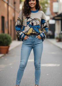 🇷🇺 Donald Duck Imported Graphic Knit Sweater