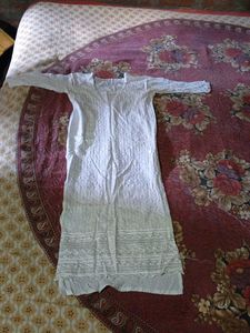 White Embroidered Kurta