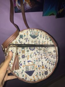 Sling Bag With Ethnic Design