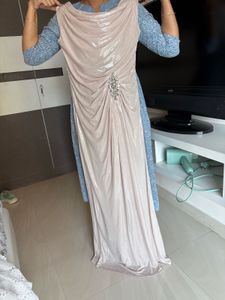 Elegant shimmery party/cocktail Dress