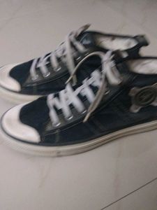 Mens Shoes For Sale .9 No.Very Good In Condition