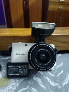 Samsung Camera Nx 100