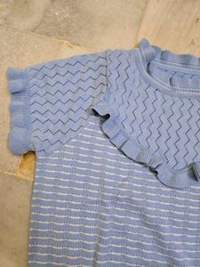 Cute Blue Knit Top