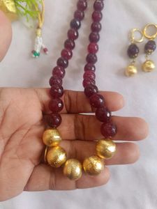Agate Beaded maroon and gold Handmade Necklace Set