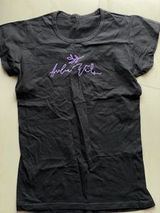 Black T-shirt