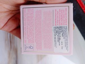 Too Faced Cheek Popper Blushing Highlighter