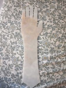 Acrylic Hand Cutout For Mahendi Practice