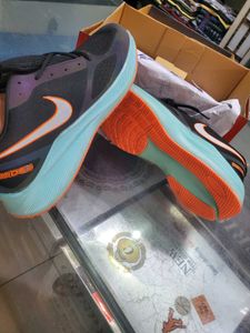 Nike Black and Mint Training Shoes