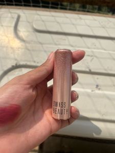 Swiss Beauty Glitter Lipstick