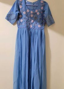 Sky Blue Front Slit Kurta With Pant And Dupatta