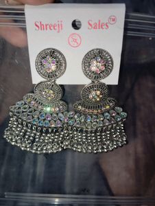 Earring