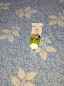 Mamaearth Onion Shampoo