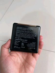 Manish Malhotra Eyeshadow Kit