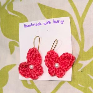 Handmade crochet earring