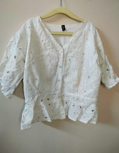 ZARA Chikenkari Crop Top